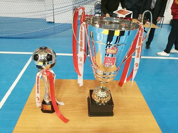 В Улан-Удэ завершился турнир по мини-футболу, посвященный 100-летию Великого Октября