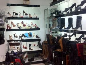 В Крымской столице 55-летний мужчина подозревается в краже обуви из обувного магазина