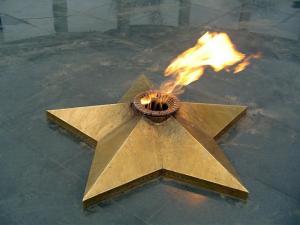 Аксёнов: Осквернение Вечного огня в Киеве — наглое оскорбление коллективной памяти украинского народа