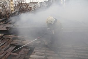 В Симферопольском районе ликвидировали пожар в частном доме