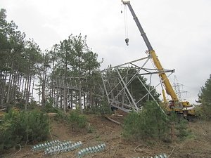 Повреждённая высоковольтная опора в Алуште восстановлена, — Крымэнерго