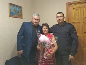 Полиция Ленинского района посетила вдов и матерей погибших сотрудников