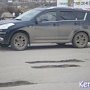 Огромные ямы подстерегают водителей на Чкалова в Керчи