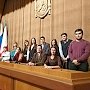 Студенты КФУ посетили Государственный Совет РК