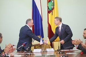 Крымский парламент заключил соглашение о сотрудничестве с Рязанской областной Думой