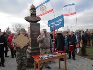 В Крыму открыли памятник Александру Невскому