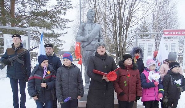 В Костромской области коммунисты восстановили памятник павшим землякам