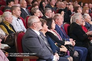 Крымский медицинский колледж отметил 100-летие со дня основания