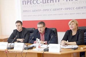 Профильный Комитет обсудил итоги работы по ликвидации очередности в детские сады и перспективы развития спорта в Крыму