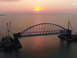 На 70% выполнили автоподходы к Крымскому мосту