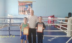 Девятилетние боксеры привезли в Керчь золотые медали