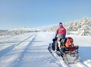 В горах организованы аварийно-спасательные посты