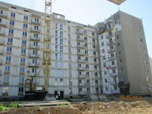 Правительство выделит дополнительные средства на ремонты крыш в многоэтажках Крыма, — Серов
