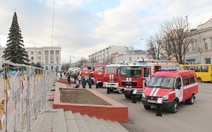 Выставка специализированной техники в День Спасателя