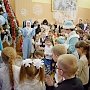 В столице Крыма дети сотрудников Росгвардии участвовали в праздничном мероприятии «Ёлка в театре кукол»