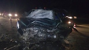 1 января в результате лобового столкновения ВАЗа и AUDI А6 водитель «десятки» погиб