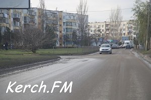 Водоканал Керчи уже больше двух месяцев не может устранить прорыв водовода на Ворошилова