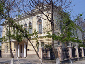 В Симферопольском художественном музее готовят выставку памяти Рудольфа Подуфалого