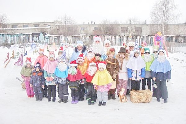 Кировская область. Коммунисты организовали новогодние праздники в Яранске и Йошкар-Оле