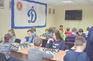 Участие в открытом Ежегодном турнире по шахматам «Снежная королева» принесло Крымской таможне первую в 2018 году медаль