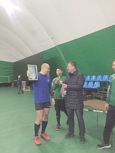 В Керчи состоялся турнир по мини-футболу между ветеранов
