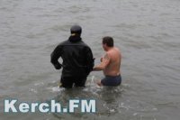 Керчан просят купаться на Крещение в специальных местах