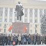Липецкие коммунисты возложили цветы к памятникам В.И. Ленину