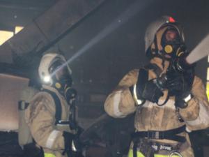 Пожарные спасли мужчину на пожаре в Ялте