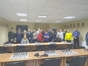 Спасатели МЧС России сразились за победу в соревнованиях по шахматам