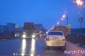 В Керчи произошло дорожно-транспортное происшествие на пешеходном переходе на Куль-Обинском шоссе