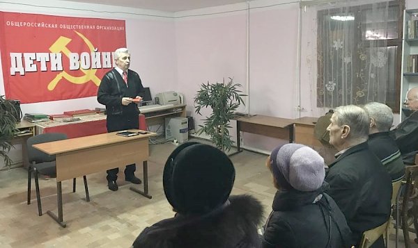 Николай Осадчий провел встречу с партийными и беспартийными активистами местного отделения КПРФ в Краснодаре
