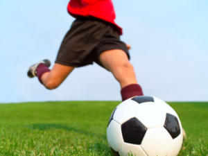 Более семи тысяч детей занимаются футболом в Крыму, — глава КФС