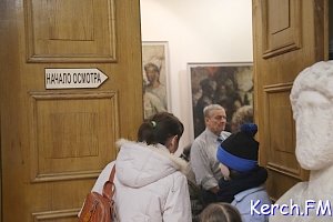 В керченской картинной галерее открылись две фотовыставки