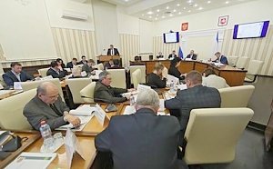 Власти Крыма обсудили новый генплан Керчи
