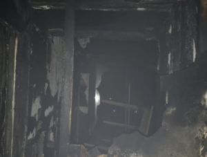Из горящего дома в Евпатории эвакуировали 12 человек