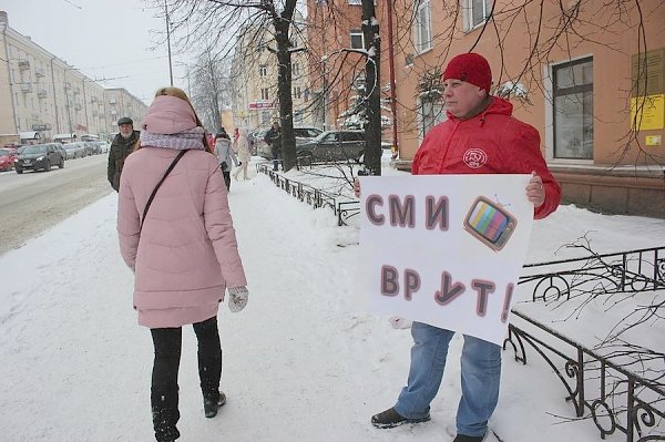 Карельские коммунисты провели серию пикетов в поддержку П.Н. Грудинина