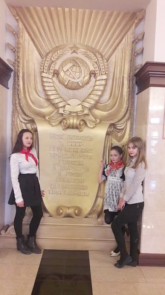 Новосибирские пионеры побывали на экскурсии в мэрии