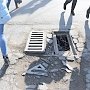 Власти Симферополя определили более двух десятков аварийно опасных участков на городских дорогах