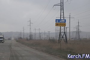 На Индустриальном шоссе забыли убрать знак объезда для грузового транспорта