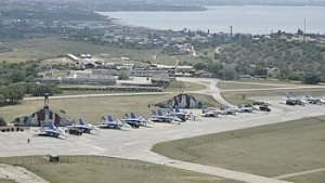 А две полосы лучше. Вторая взлетно-посадочная полоса появится на военной авиабазе Севастополя