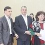 Пятеро жителей Симферопольского района получили сертификаты на жильё