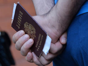 В Госдуме зарегистрирован проект закона об упрощении получения гражданства РФ для крымчан, проживавших до референдума на Украине