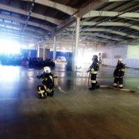 Крымские спасатели ликвидировали условной пожар в ТЦ «Модуль»