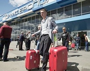 Киев мечтает наказывать штрафом всех туристов "неправильно" въезжающих в Крым