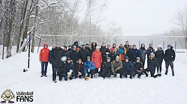 В столице России прошёл волейбольный турнир на снегу "Красная Зима" в честь 100-летия Ленинского Комсомола