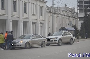На военкомате в Керчи произошло дорожно-транспортное происшествие