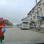 В Керчи пешеходы кидаются под колеса автомобилей