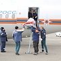 Самолет МЧС России осуществляет санитарную эвакуацию тяжелобольной женщины из Крыма в Санкт- Петербург