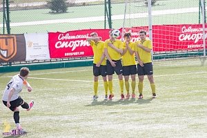 Футболисты Крымского федерального университета уверенно показали себя на старте НСФЛ