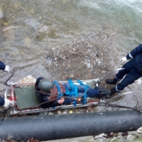 Крымские спасатели эвакуировали мужчину из русла реки в г. Ялта